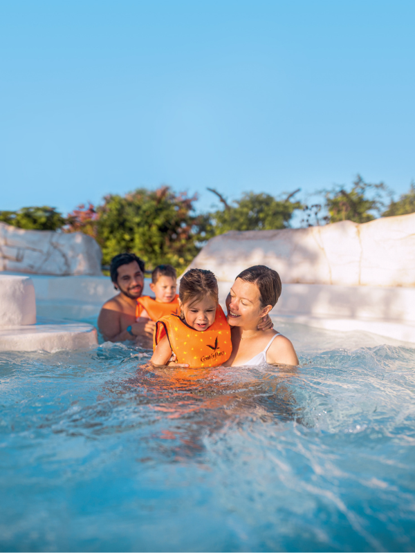 <!DOCTYPE html>
<html>
<head>
</head>
<body>
<p>Center Parcs Europe</p>
</body>
</html>