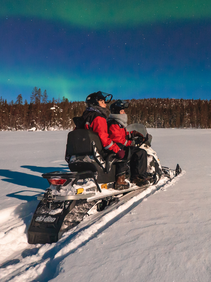 <!DOCTYPE html>
<html>
<head>
</head>
<body>
<p>Lapland</p>
</body>
</html>